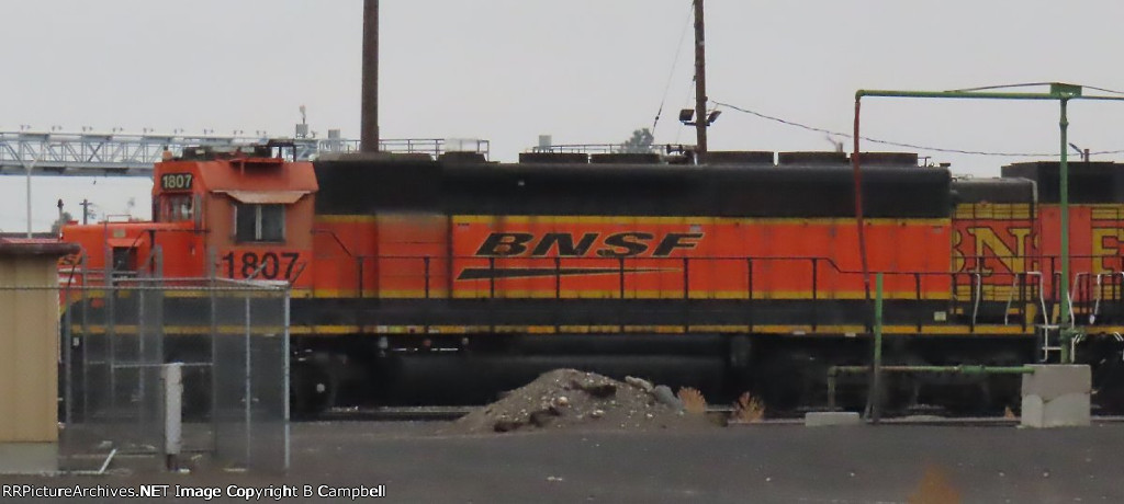 BNSF 1807